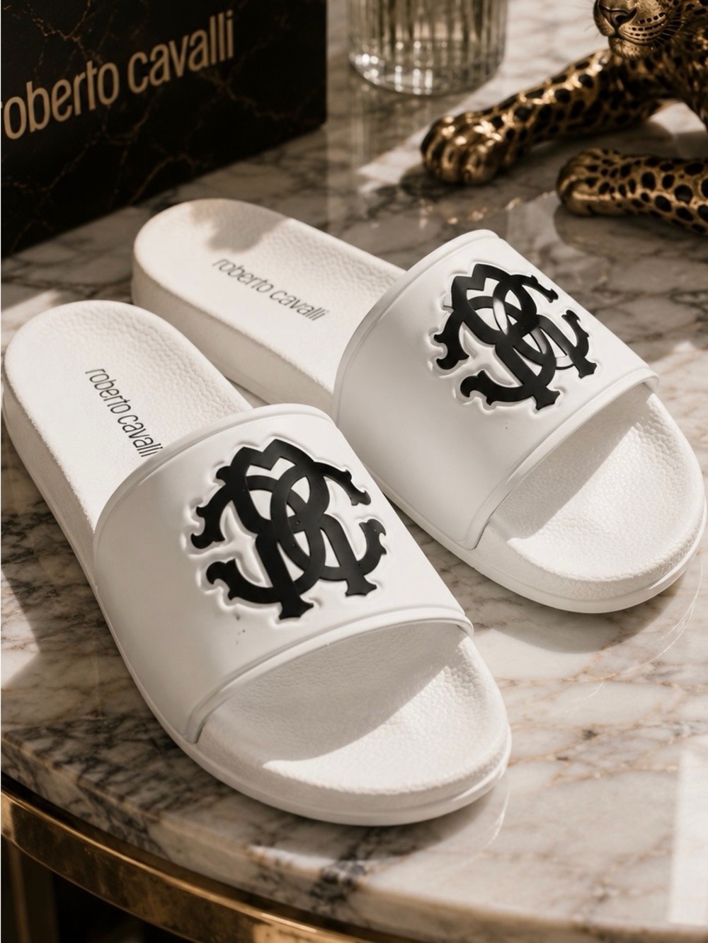NWT Roberto Cavalli 'Printed Embossed Rubber Slides' in White Size 4